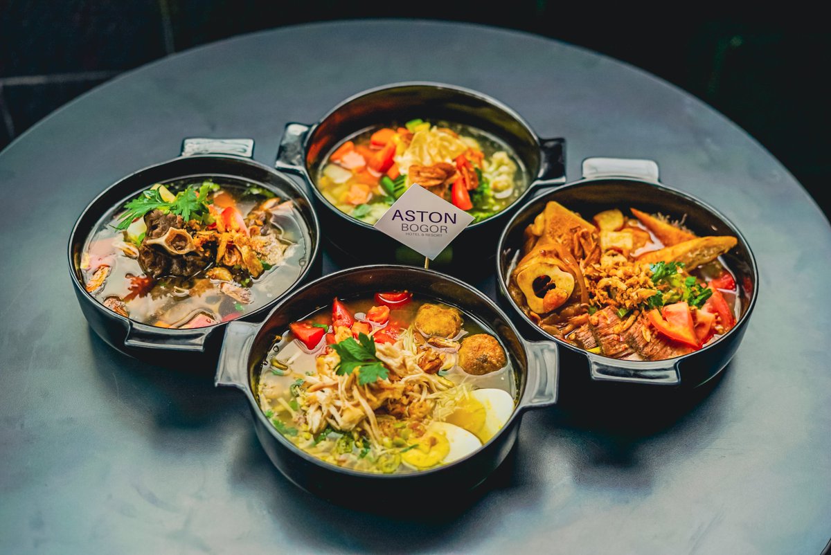 Came for the food, stayed… for the food.

Discover a variety of local Indonesian soups served by #ASTONBogor

#StayAtArchipelago
#StayAtASTON
#ArchipelagoRestaurants
#ASTONRestaurants