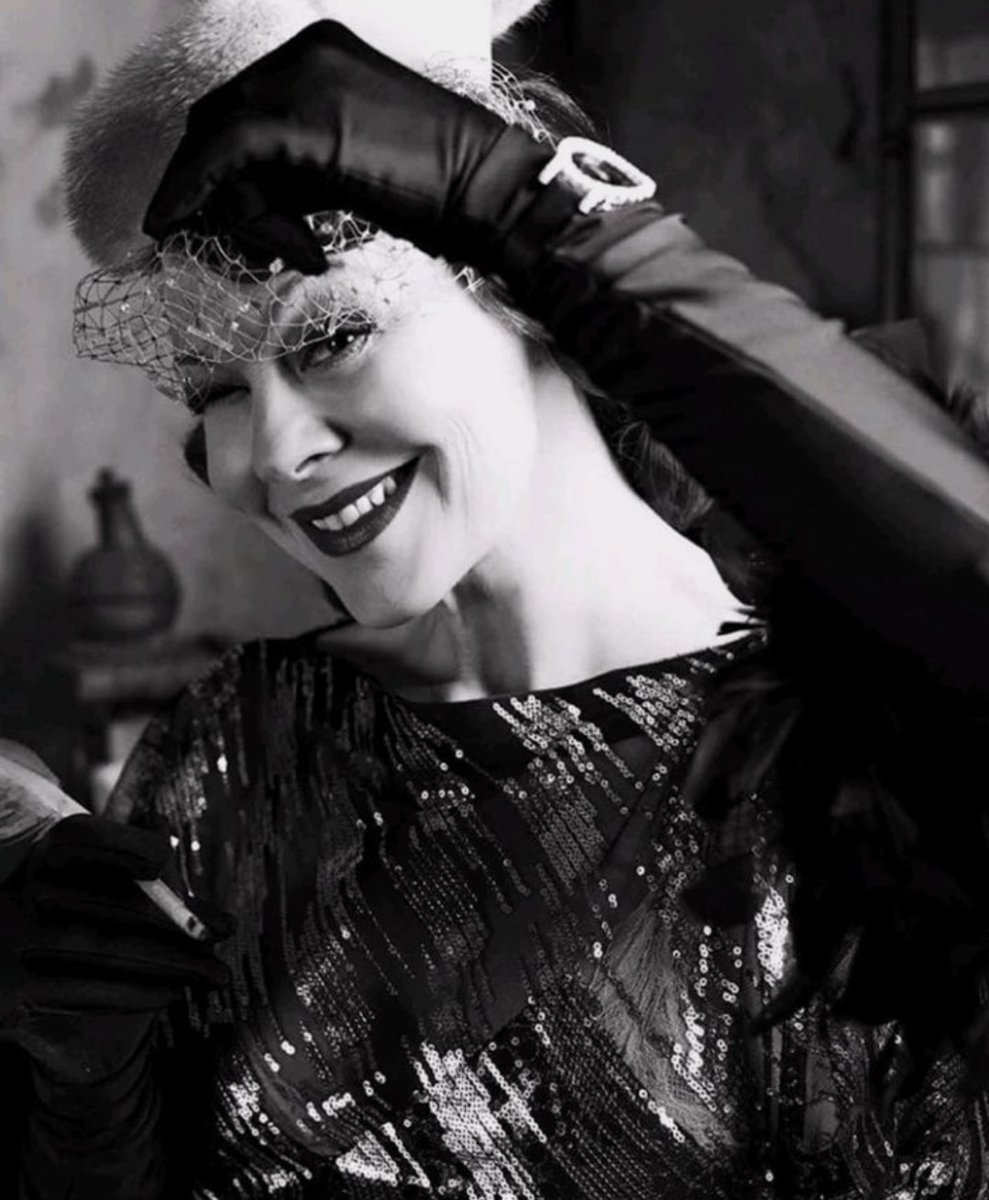 Helen McCrory tweet media