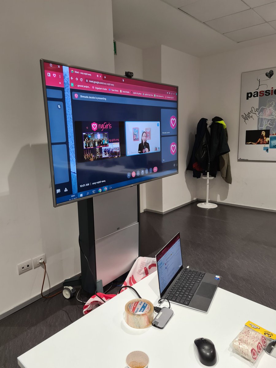 AngularGirls's tweet photo. We have started our #ngGirls workshop for @ngromeconf with a little intro from @ShmuelaJ via hangout from Israel ๐ฎ๐ฑ https://t.co/TvofymBzaz