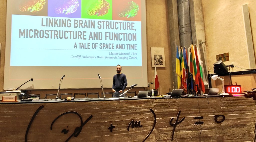 At this <a href="/GolgiBrain/">Golgi Brain School</a> talk, <a href="/ingmatman/">Matteo Mancini</a> <a href="/CUBRICcardiff/">CUBRIC</a> addresses on linking #brain structure and #function: a tale of #space and #time. #imagimg