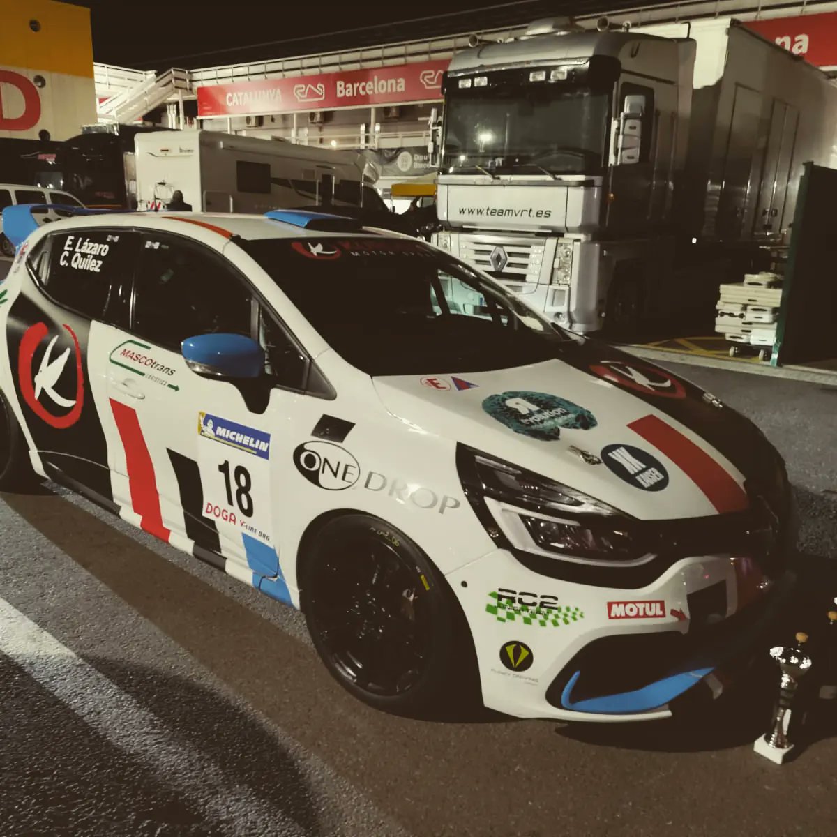 KurumaMsport's tweet image. 🔴 SUBCAMPEONES DE CATALUÑA🔴

Seguimos de celebración del espectacular fin de semana que vivimos en el @Circuitcat_cat 

Felicidades a nuestros pilotos @Fritangation y @KurumaMSport18 🏎️🏎️🏎️

Y muchas gracias a nuestros patrocinadores por hacer el sueño posible❤️

#GoKuruma🔥🔥