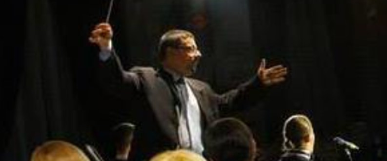 timcawkwell's tweet image. New poem THE BALLAD OF YURII KERPATENKO. K was conductor of the Kherson SO and was murdered by the Russians for his refusal to take part in Int'l Music Day on 1st Oct. 2022. Full text at http://timcawkwell.com 'Yurii said no so Yurii got gunned . . .'