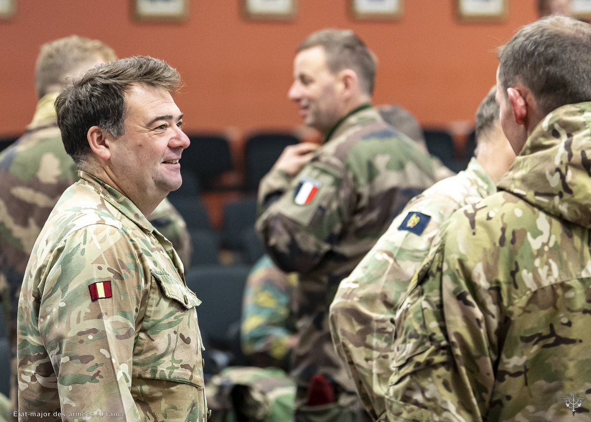FrForcesEstonia's tweet photo. Today, a delegation from the Higher defence studies center @CHEM_FR, currently on a journey in 🇪🇪, travelled to Tapa military camp. After being presented main capacities of the #NATO #eFPBG, they were updated on the ongoing operational situation. https://t.co/nvrj6Mcuw6