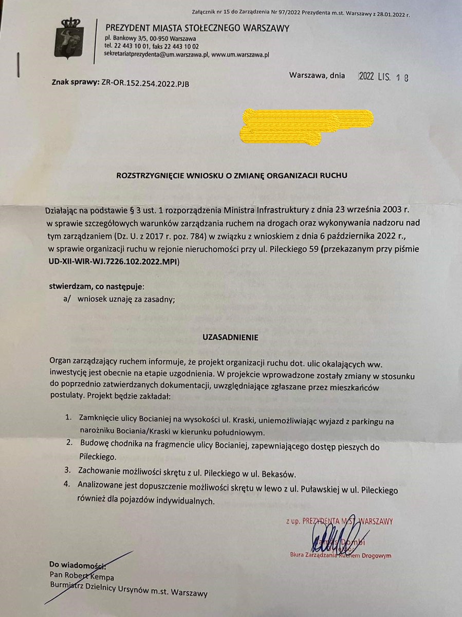 PawelLenarczyk's tweet photo. Budynku mieszkaniowego, który udaje hotel przy Pileckiego nie byliśmy już w stanie zatrzymać ale udało się nam pomóc mieszkańcom okolicznych ulic #Kraski #Bociania, aby samochody z tej inwestycji nie stwarzały dla nich niebezpieczeństwa. Brawo #BZRD! https://t.co/Wfg3dptyMv