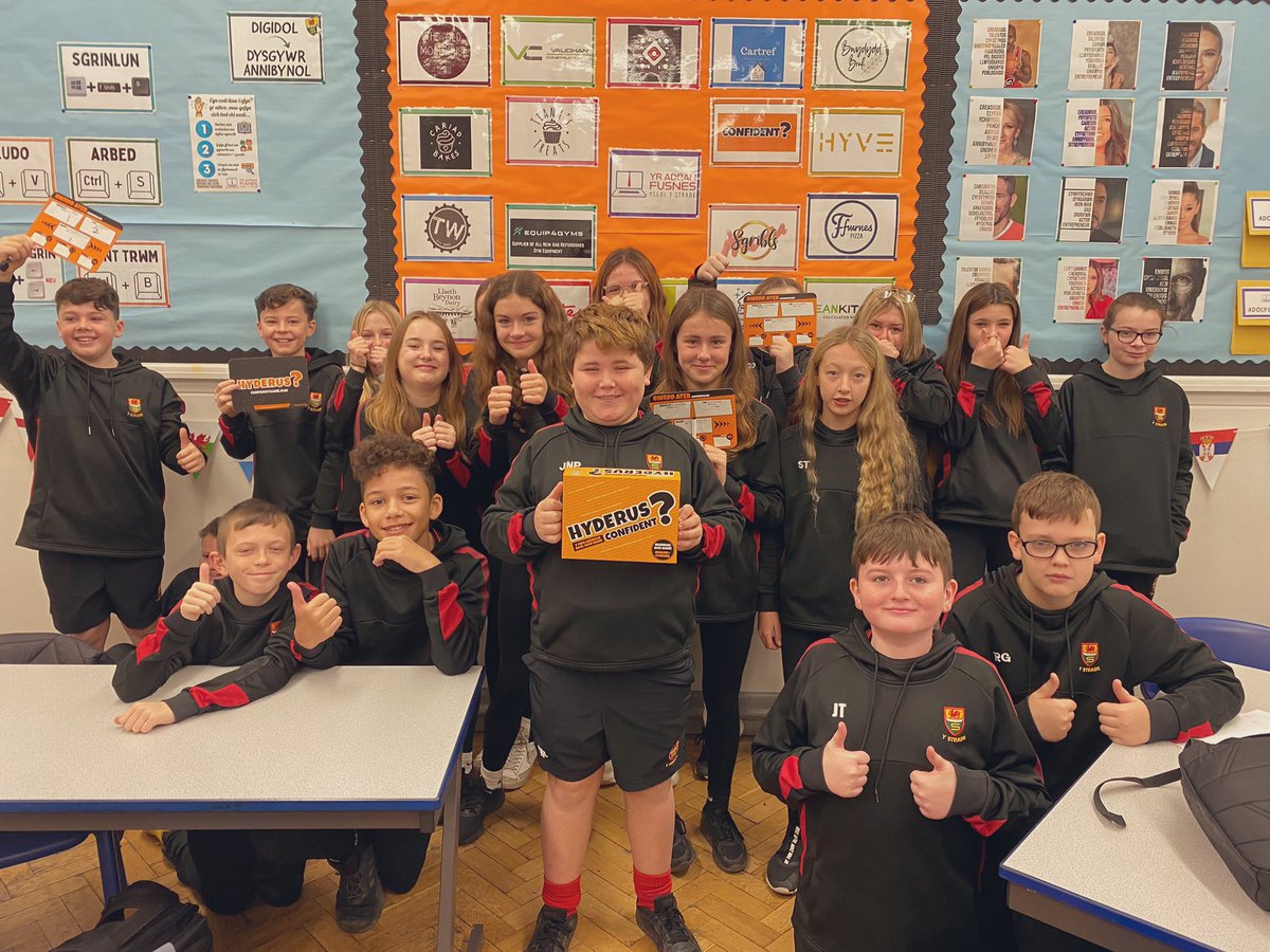 Diolch enfawr i <a href="/ConfidentGameHQ/">Confident Games</a> am ddanfon copiau o’r fersiwn Cymraeg i ni! Disgyblion yn dwli ar y gêm 🤩

Massive thank you for sending us ‘Hyderus?’. The pupils are loving the game during the morning sessions. 🤩.