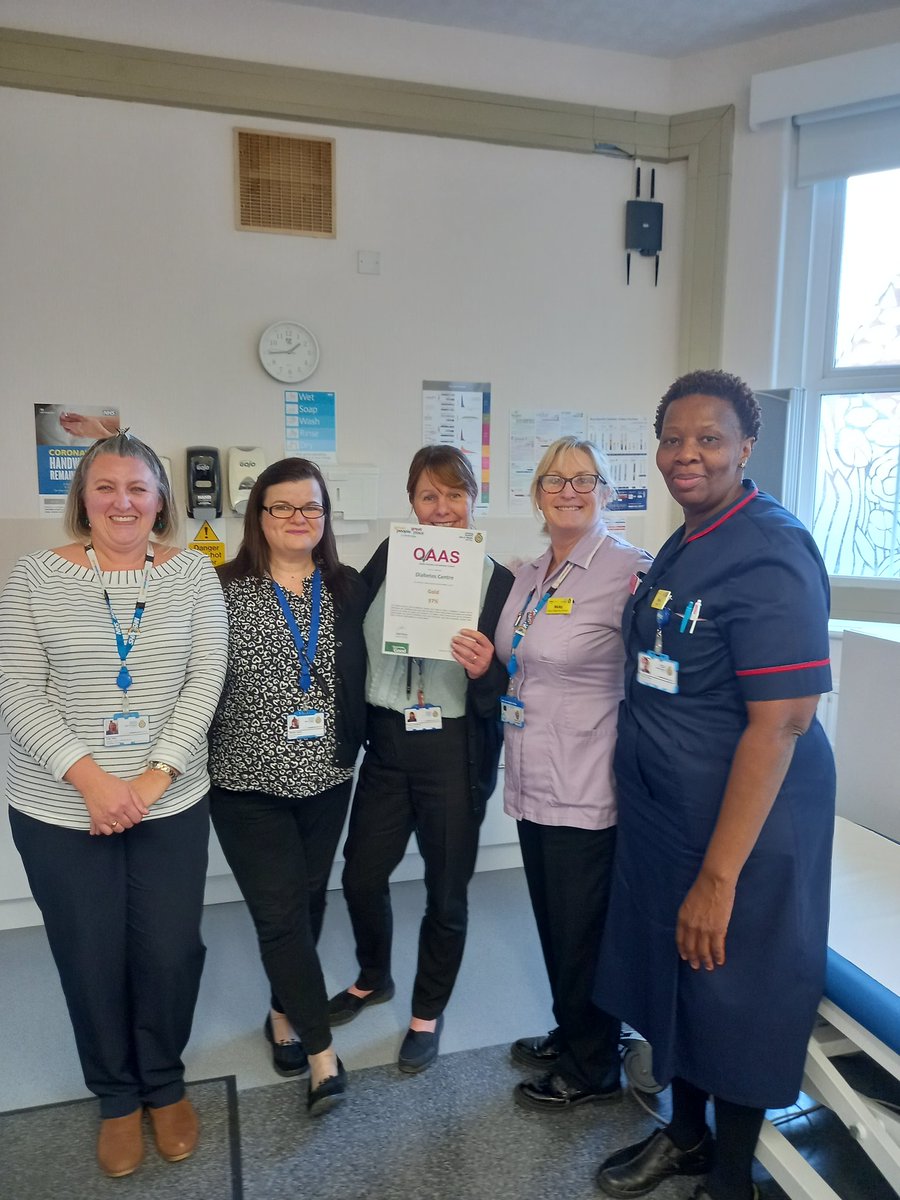 Congratulations to the wards that achieved Gold, following their #QAAS visits. Great achievement <a href="/JulietPearce4/">Juliet Pearce</a> <a href="/sizzles11/">Siziwe Turner</a> <a href="/LauraNeal_/">Laura Neal 💙🌻</a> <a href="/IOWNHS/">Isle of Wight NHS Trust</a>