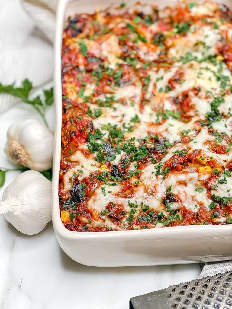 nestwellness_'s tweet photo. 🍲December is all about cozy food:

Miso Mushroom pasta https://t.co/DDAGlgt88g
Lentil Stew https://t.co/EGCs512hTr
Lentil Noodle Lasagna with Mustard Greens https://t.co/8nVXpdiSbr

#producelist #seasonalfood #seasonalproduce #seasonaleating #easyhealthyrecipes https://t.co/Jga0NCEYvu