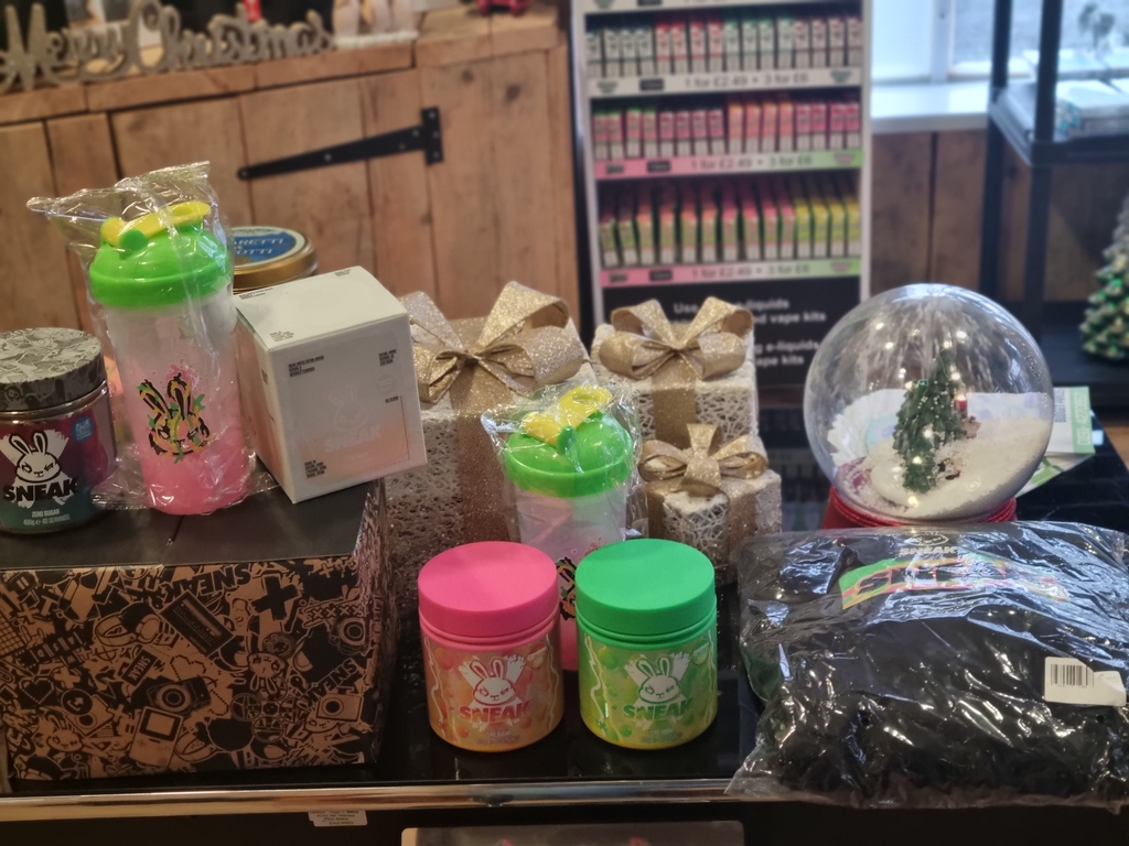 thetech_surgery's tweet photo. So @sneakenergy has now invaded my shop https://t.co/lGXmppelvD