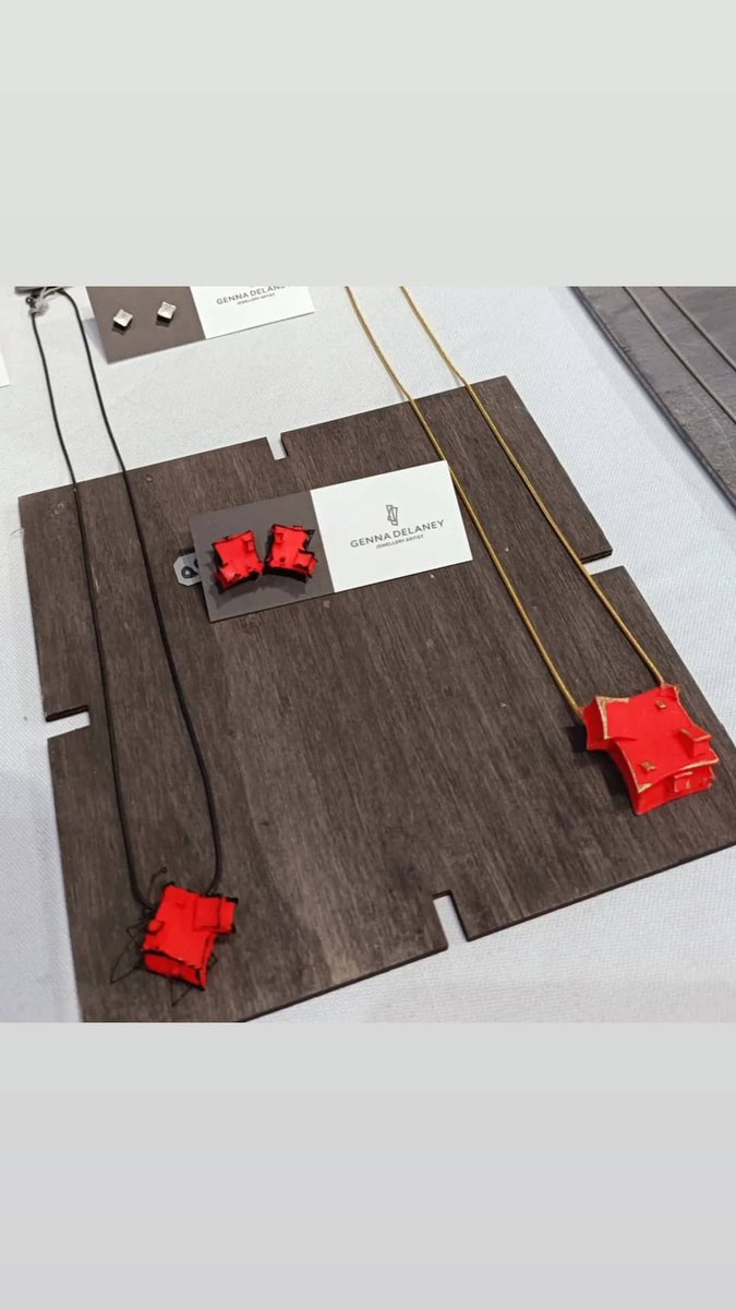 GennaDesign's tweet image. My next Christmas fair is this weekend in @ARedinburgh with @3d2dEvents on Saturday 3rd and Sunday 4th December 10.30am-5pm. #christmasshopping #handmadechristmas #SmallBusinessSaturday