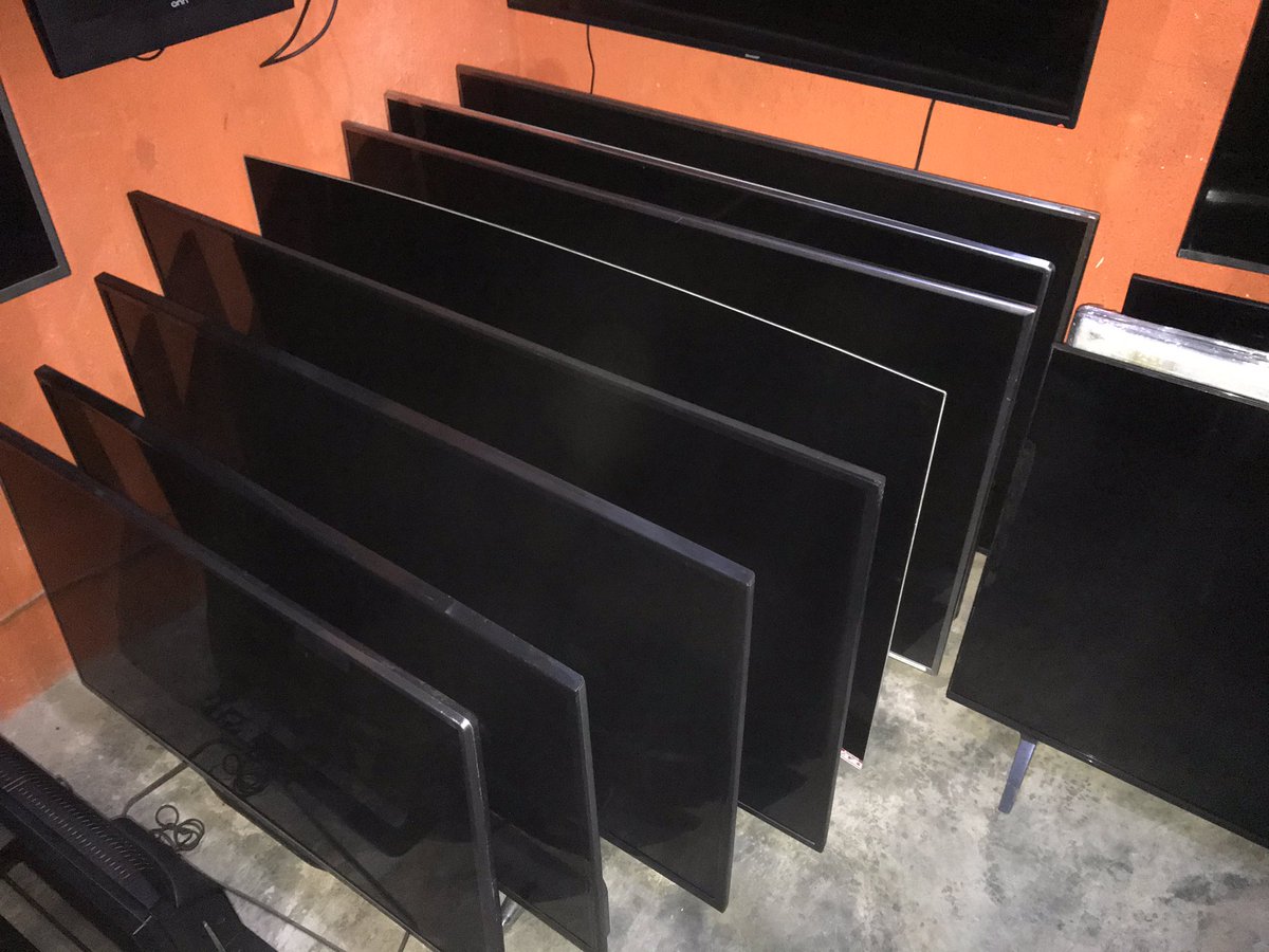 crtedge's tweet photo. We have various brand of smartTV set!
Samsung,LG,Sony,Hitachi,Hisense and lot more.
 For ore information call Ade
08027354643
07035966967. https://t.co/VnuxntAhM8