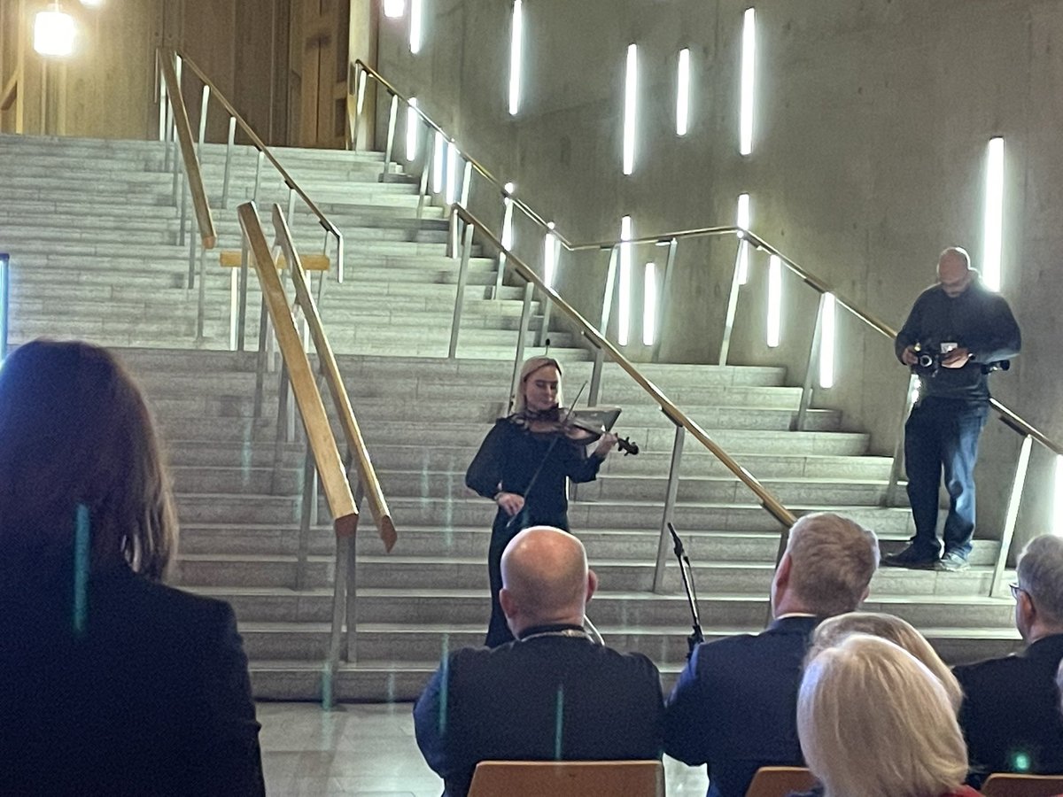 We were delighted to be invited, along with 7 other charities, to the inaugural #StAndrewsDay celebration at <a href="/ScotParl/">Scottish Parliament</a> last night. It was a great opportunity to showcase our work reducing health inequalities across the city to MSPs and others. <a href="/EdibleEdin/">Edible Edinburgh</a> <a href="/EdinburghHSCP/">The Edinburgh Health and Social Care Partnership</a> 🍓🏴󠁧󠁢󠁳󠁣󠁴󠁿🎻