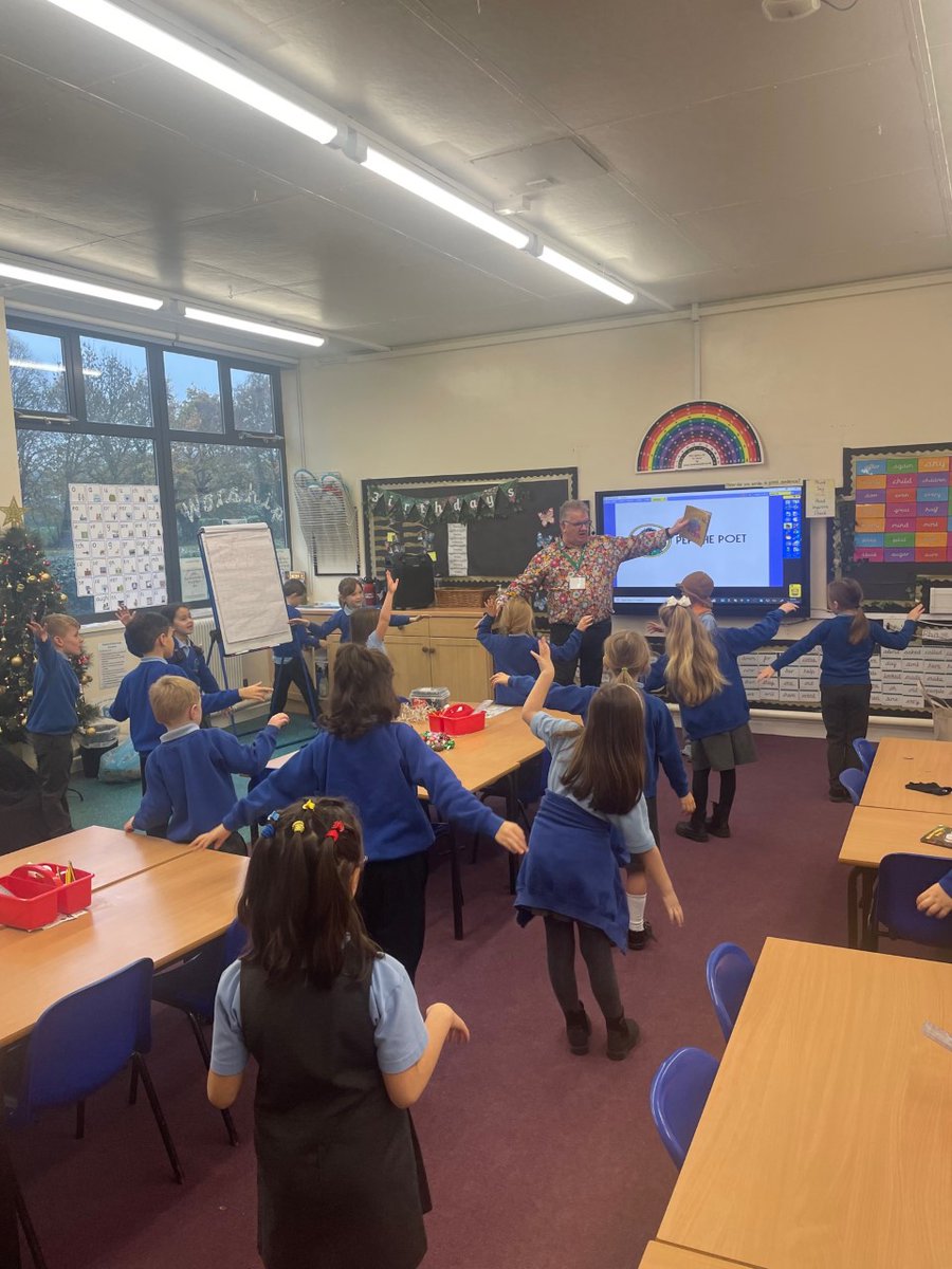 churchfield_sch's tweet photo. Year 2 have had a fantastic poetry session with Pep the Poet this morning. Thank you for inspiring us to write brilliant poems! @PepPoet @StChadsAT https://t.co/VVMjUEaWED