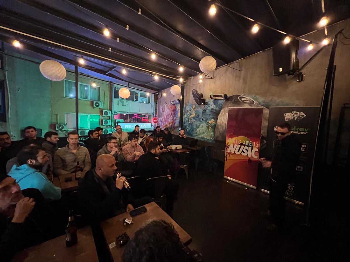 OasislabsHK's tweet photo. Again! We sponsored @offchainIST V5! Many our funs came and enjoyed with this event! We are continuely making efforts to push the community forward!@NUSICChinese @NusicAmerica https://t.co/loKQ1Egott
