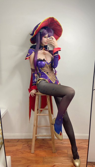 コスプレイヤー爱老师_PhD のTwitter画像36