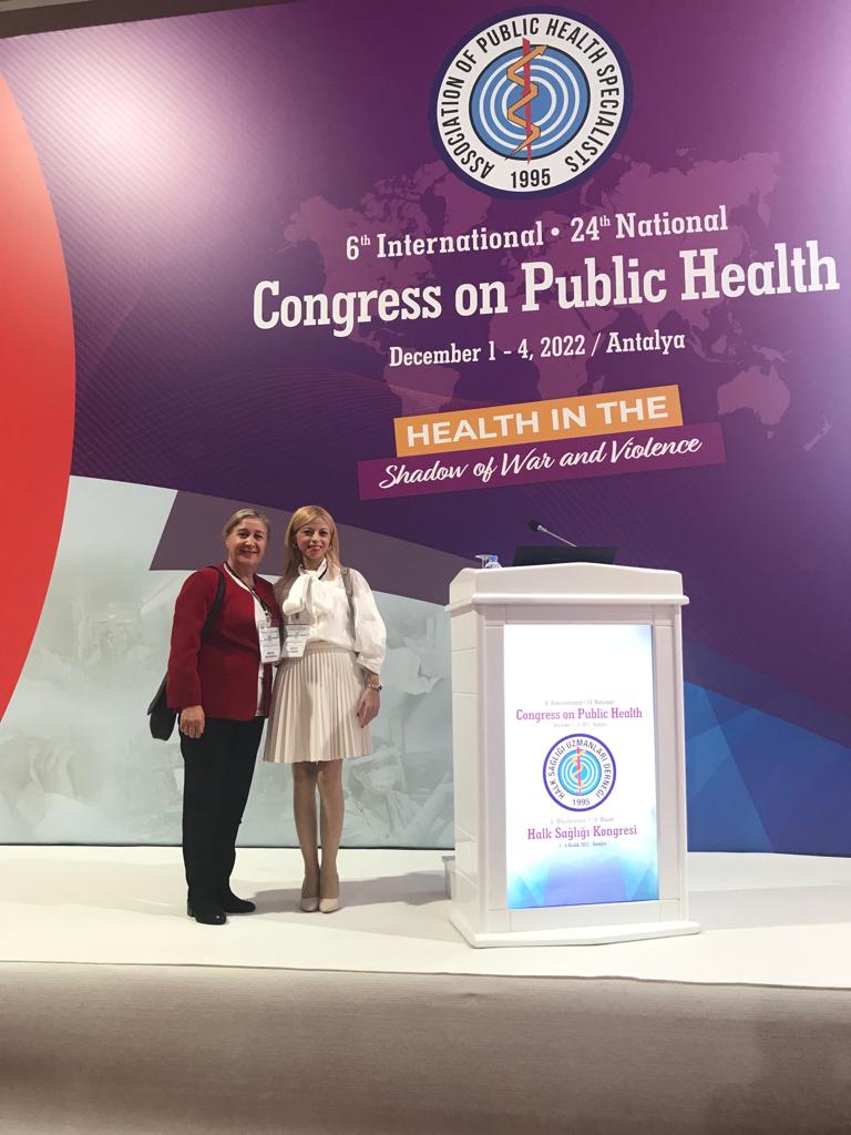 #Savaş ve Şiddet Gölgesinde Sağlık
6.Uluslararası 24.Ulusal Halk Sağlığı Kongresine katılım sağladığım  Türk Kızılayının  desteginı görmek Çorum İlk Yardım Eğitim Merkezi Mesul Müdürü olarak beni onurlandırmıstır.<a href="/OzilLevent/">Dr. Levent Özil🇹🇷🇹🇷🇹🇷</a> <a href="/ozkan_meb/">Özkan AVCI</a> <a href="/cemalunal_/">C.ÜNAL</a> <a href="/Corum19MEM/">Çorum İl Milli Eğitim Müdürlüğü</a> <a href="/corumisgb/">Çorumisgb</a>