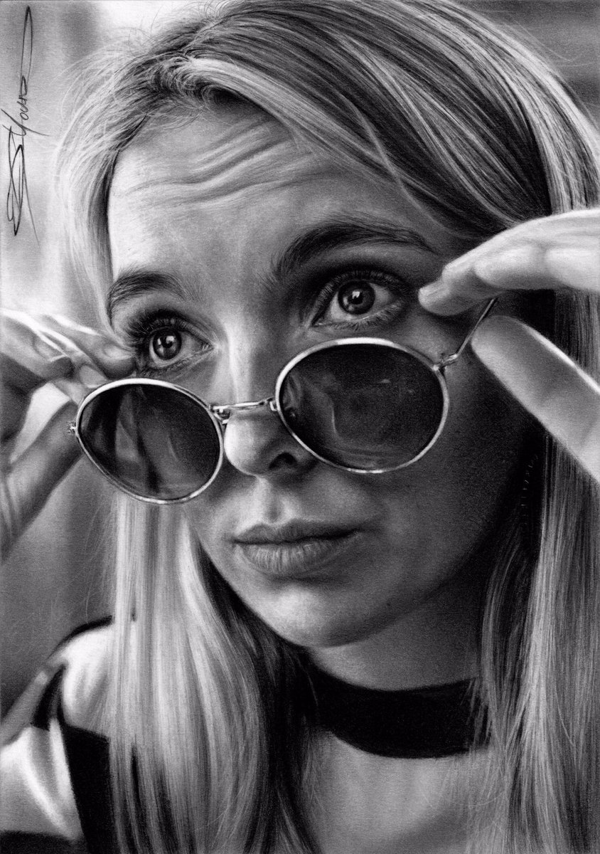 Villanelle Pencil Drawing
(S4 Ep4)
<a href="/KillingEve/">Killing Eve</a> #jodiecomer #villanelle #KillingEve