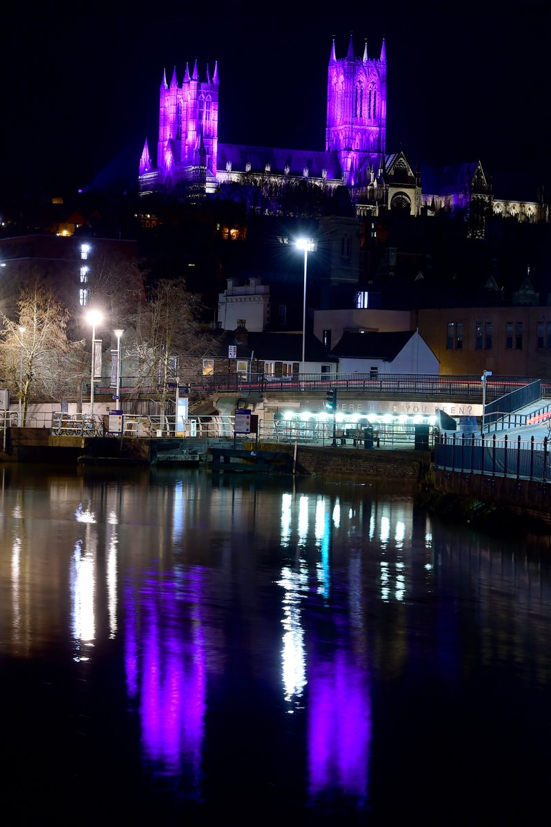 During this week, you might have noticed that the Cathedral is lit purple.
The purple signifies the expectation and preparation of Jesus' arrival during the time of Advent.
We gratefully look forward to the coming of Christ and wish you a blessed Christmas this year.