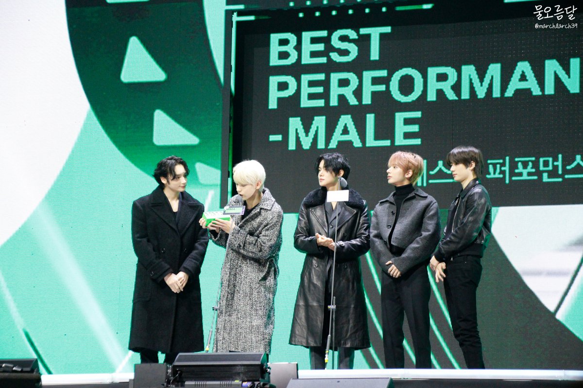 marchlarch39's tweet photo. 221126 MMA 베스트퍼포먼스 수�� 투바투
#MMA #MMA2022 #TXT #투바투 #TOMORROW_X_TOGETHER #투모로우바이투게더 #TXTatMMA2022 https://t.co/VQH0ndAdff