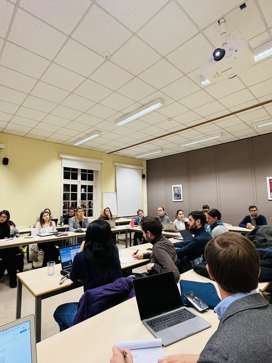 Last week, together with <a href="/TaubeVM/">Taube Van Melkebeke</a>, I was invited by @BSIFE_coe to discuss the state of play of the #EUGreenDeal and its future challenges. Thanks for the invitation and really looking forward to reading the final report! #FutureofEurope