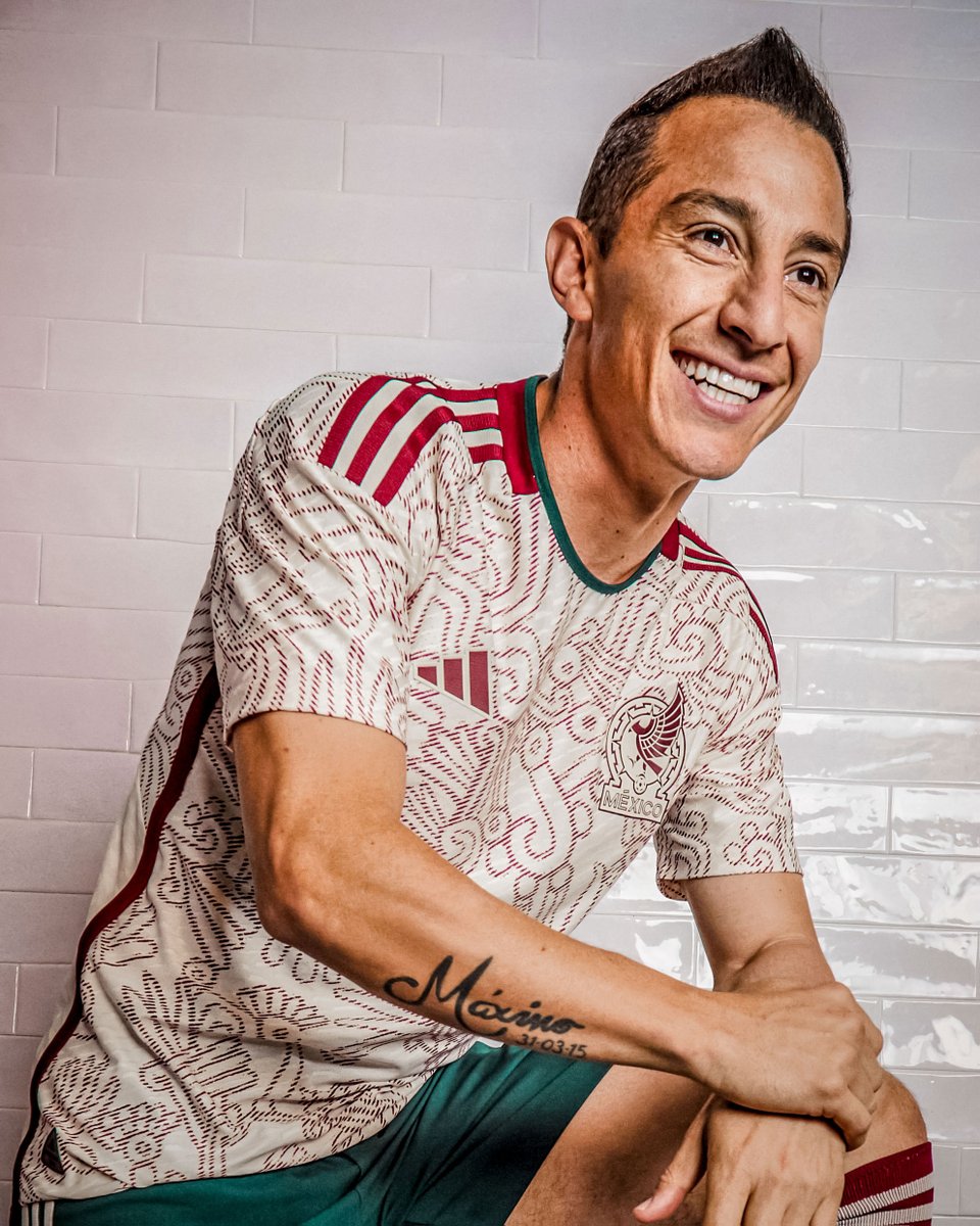ESPNFC's tweet photo. The World Cup never got to witness this kit 🎨💔 https://t.co/RPuofF2xNM