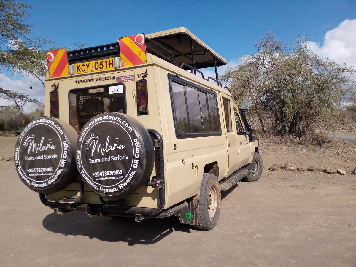 Such a great honour to have planned a private luxury safari for John Wesly B of John Wesly Ministries from India🇮🇳, who has travelled to more than 70 countries ministering the gospel.

He is also owner of the John Wesley Foundation, a charity organization based in India. #luxury