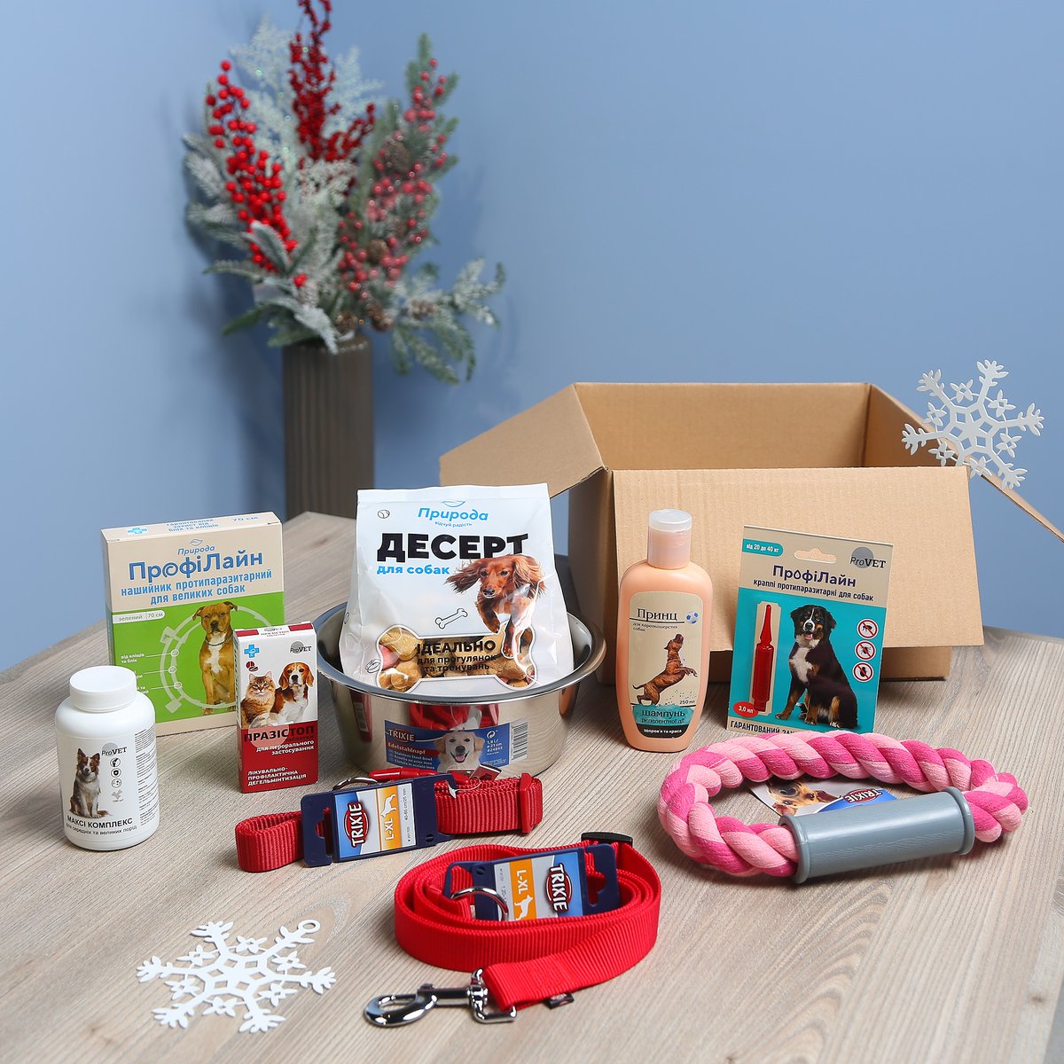 spottydogcomms's tweet photo. This Christmas, we're supporting Ukraine charity U-Hearts to kickstart ‘Operation Paw-pose’. 🐾
 
The initiative is calling on the UK pet-loving population to purchase a festive hamper of essential items.
 
Find out more here: https://t.co/u7HTQbn75U https://t.co/v1o8oeZTyZ