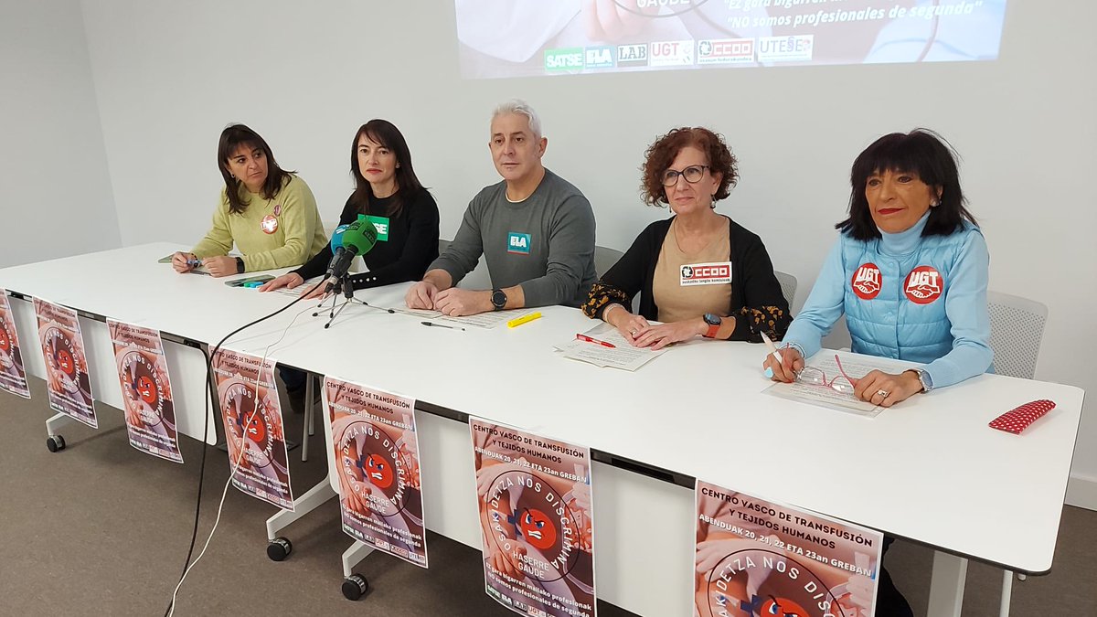 UGT_Euskadi's tweet photo. #SalarioOConflicto
Huelga y movilizaciones del Centro Vasco de Transfusión y Tejidos Humanos #CVTTH de #Euskadi por la discriminación salarial

📢 El personal anuncia huelga para los días  20, 21, 22 y 23 de diciembre

#ConUGTGanas
#Unete 
https://t.co/l3h3F2nqS6 https://t.co/V9WaGOKwS4