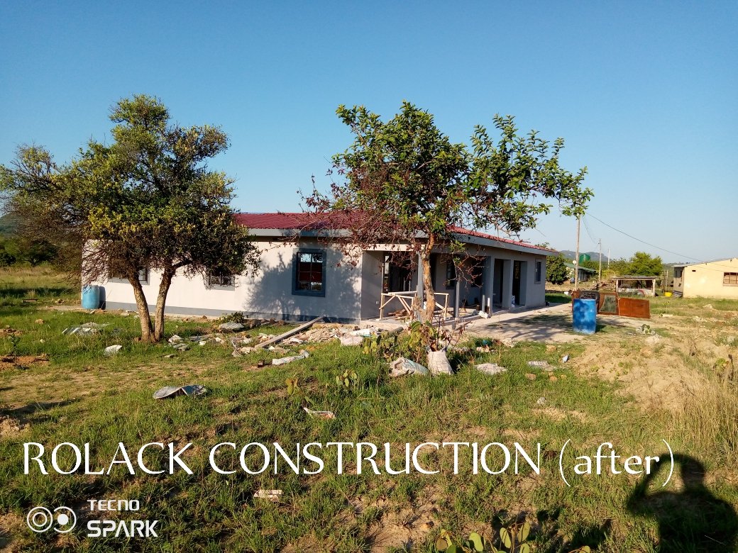 RolackGroup's tweet photo. TARISA ZVIRIKUITWA NEVANA WEVAMWE KUMUSHA.IWE UNOTYA KUROIWA HERE?

We handed over a house in Shurugwi rural after renovations extensions, plastering ,flooring, roofing ,skimming, plumbing, electrical installations ,painting tiling &amp;ceilings 

EHE, CEILING PARUZEVHA
+263777410923 https://t.co/VGll5j3CNP