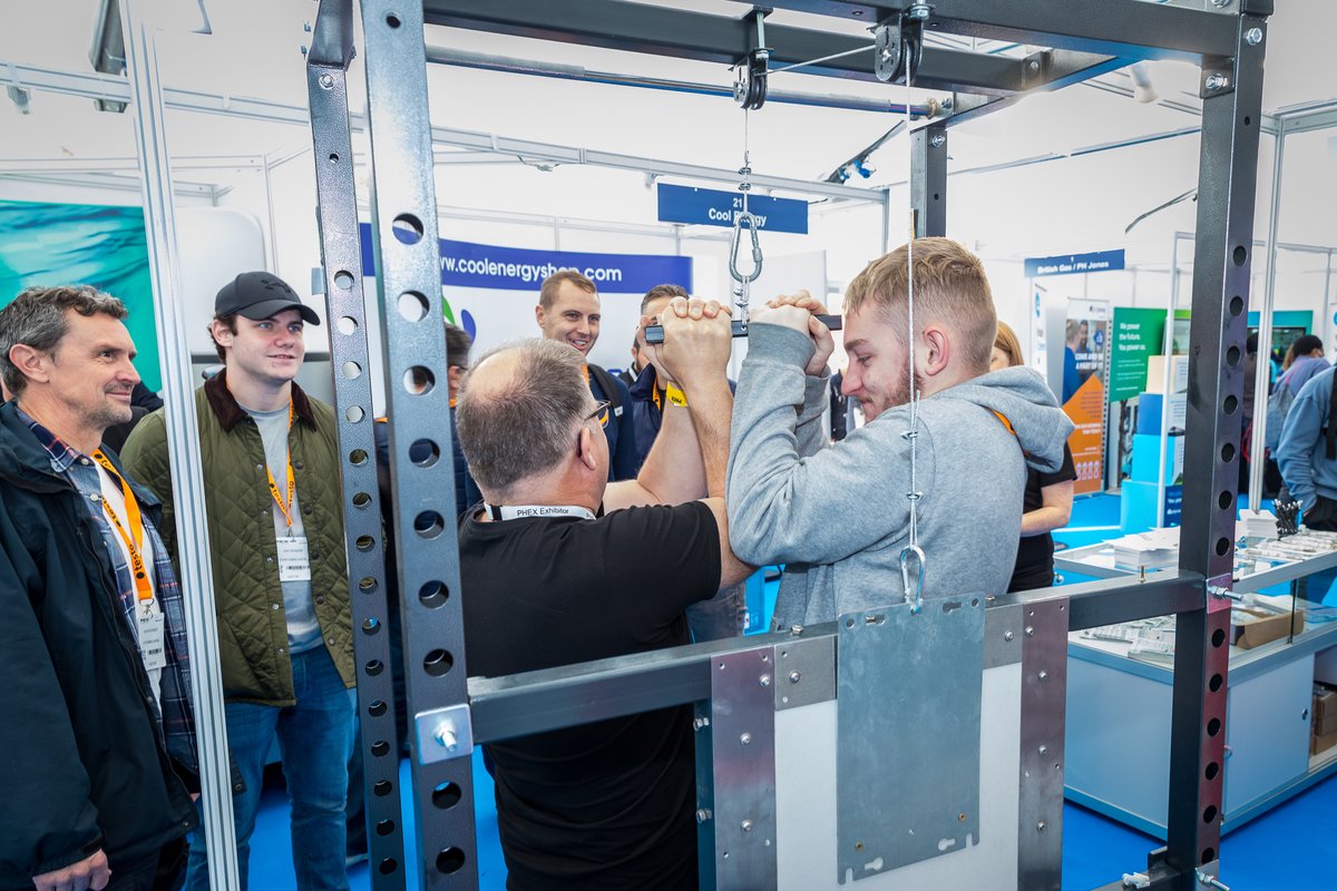 PhexShow's tweet photo. #ThrowbackThursday Pictures from this year's #PHEXChelsea and #PHEXManchester events https://t.co/Gs5CFgMJs9