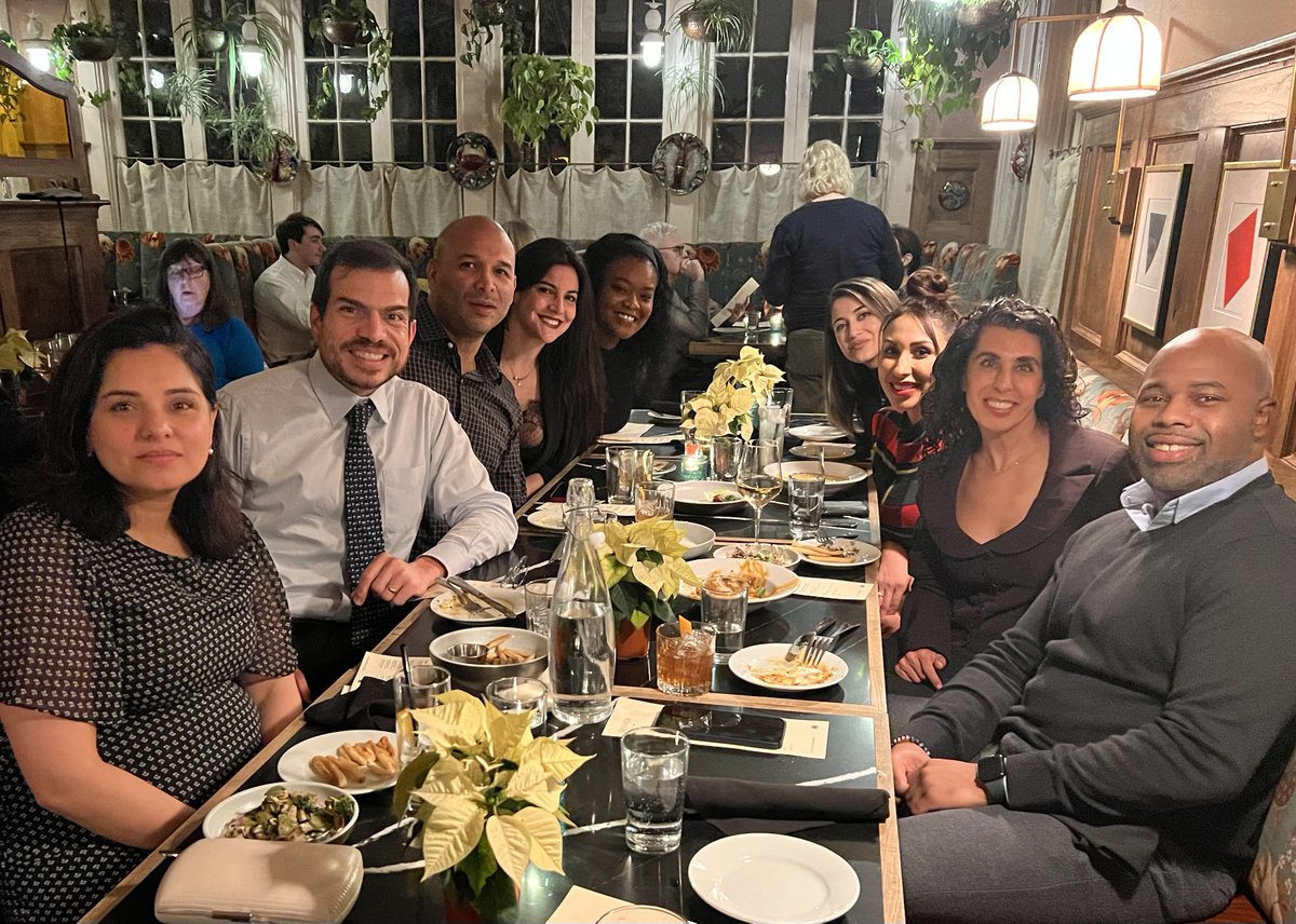 Very excited to host @DrMarthaGulati today for grand rounds. Our fellows got to hang out with her at dinner last night. Nothing like good New Orleans food and great company from a an amazing woman and leader in our field. #WIC