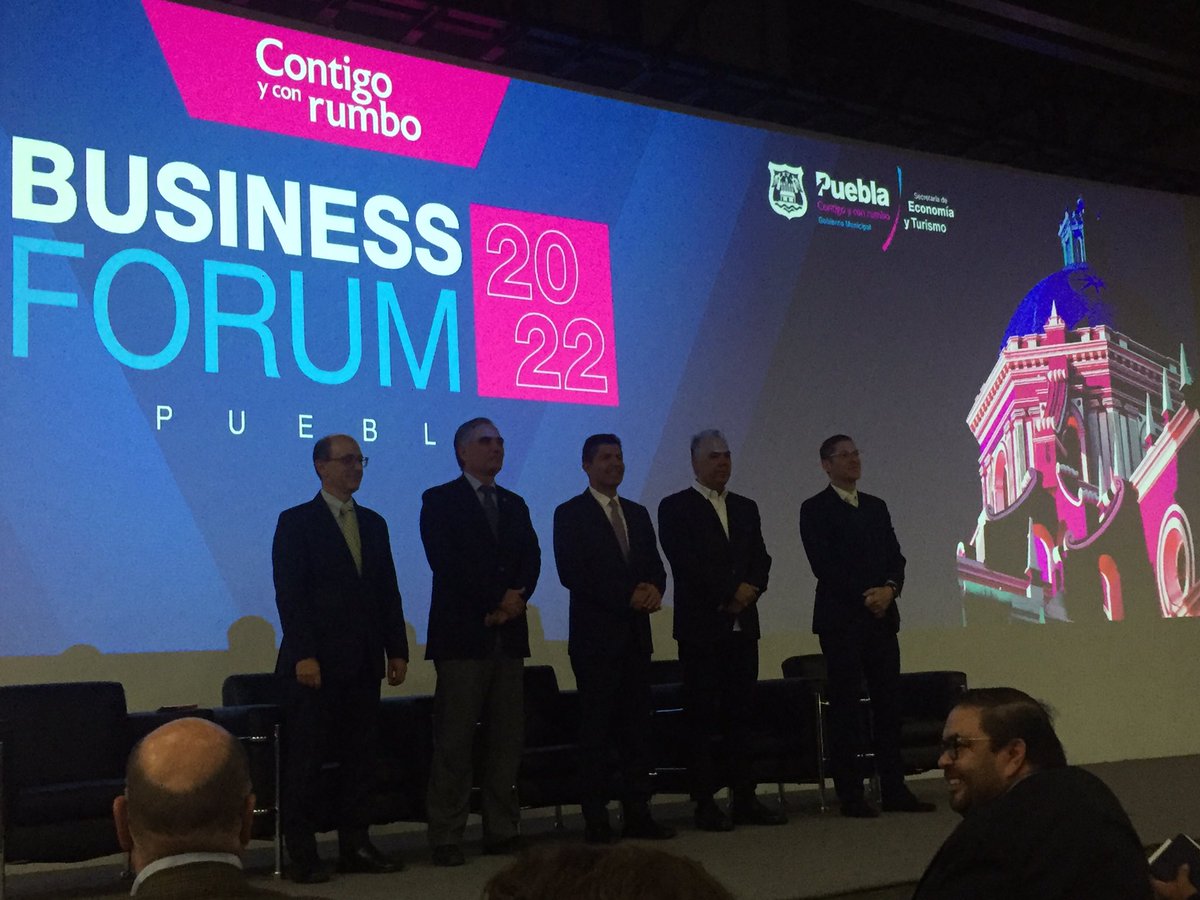 CervezaJeronimo's tweet photo. Ampliando horizontes - #realInn #hoteleshotsson- #grupoplaza #businessforum #casajeronimo #casaazulai🍺‼️ #businessforum en Tec de Monterrey #CampusPuebla 🙋🏻♂️ #puebla #negocios #cervezartesanal_jeronimo https://t.co/2SfQMlQRZC