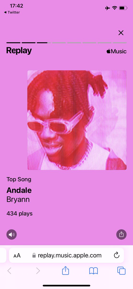 b_stanaddict's tweet photo. I really don’t joke with my bryann hey 😭😭😭 I love his music look at my Apple highlights @bryannonly  #BryannHC https://t.co/VZp6oq6C6p