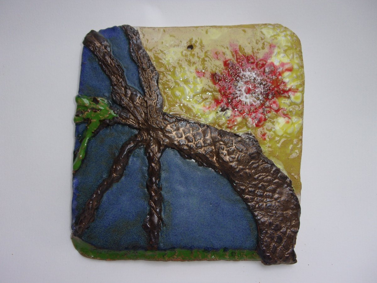 ConwyFusion's tweet photo. Fabulous ceramics created by C4W Confidently You Well women group with @PeaJayneRestall Well done all!
@LibbyDuo #CyfunoFusion @DiwylliantConwy https://t.co/LFNZAQwuQ6
