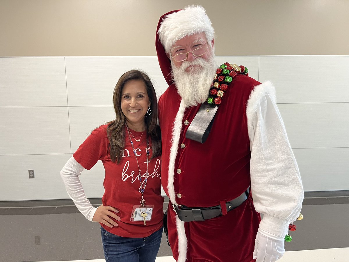 Look who came to visit my class today!! <a href="/oakhillslions/">The Lions Den</a> #SantaisComing #lovemylions