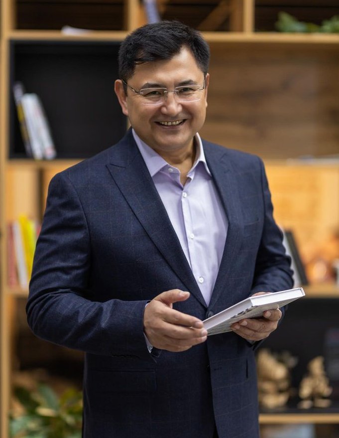 大家新月快乐！