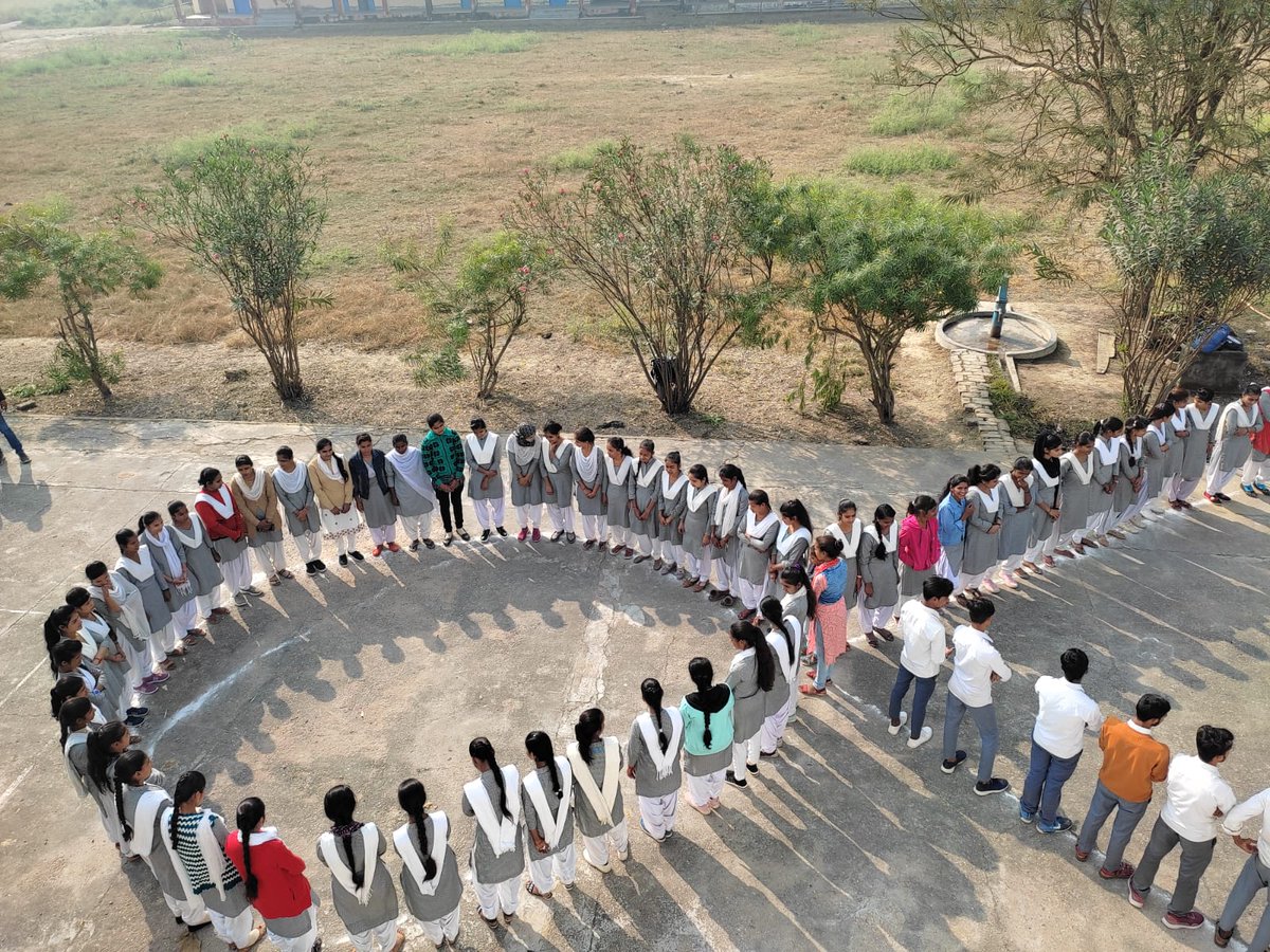 nssunit2gdc's tweet photo. मुमकिन है हम कामयाब होंगे ..
AIDS जागरूकता अभियान .. https://t.co/RIruuUdi7v