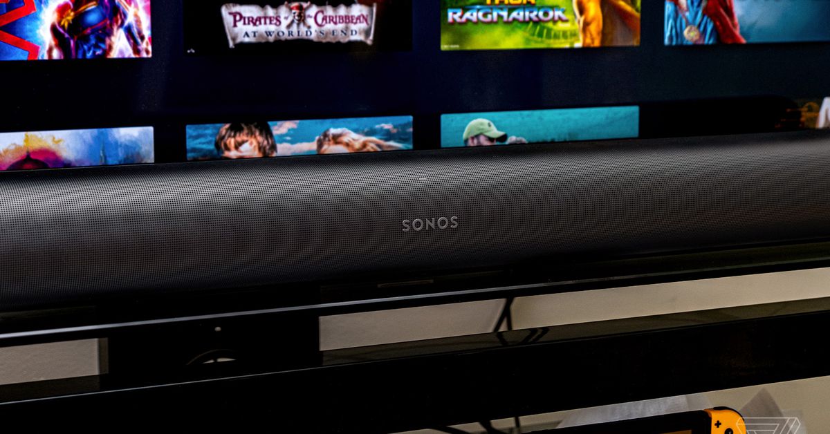 A bunch of Sonos speakers are 20 percent off for Cyber Monday https://t.co/ami65duqFT https://t.co/9HNyFrogFb