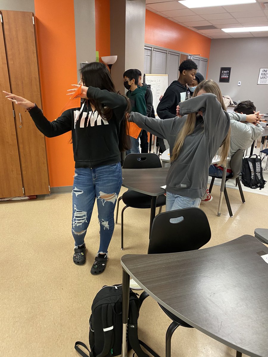 HaltomAVIDBuffs's tweet photo. Back at it #dabonem tutorials https://t.co/H2xzhklqxT