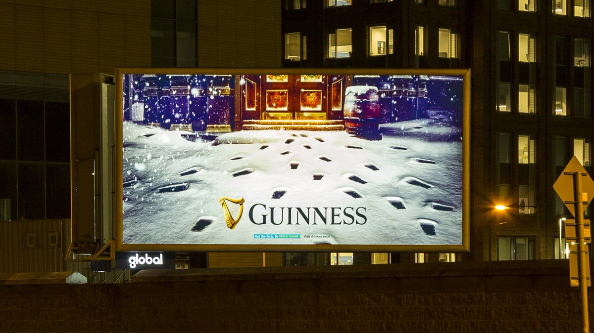 globalire's tweet photo. Seems appropriate given we’ve just hit 1st December. @GuinnessIreland @PMLGroup #WhiteOne #Christmas 💙🎄 https://t.co/0AD58AAJa9