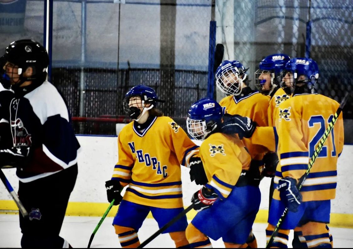 Pac_hockey's tweet photo. Come on out & support #PacPuck this weekend! Two games scheduled a short drive away at @brewsterarena
Fri 12/2 6:15p vs Byram Hills
Sun 12/4 3:30p vs Fox Lane (home opener)
@MahopacManiacs @PACSportsMedia
@jonnymart21
@puddy1599
#LGP https://t.co/JQsotyw9bV
