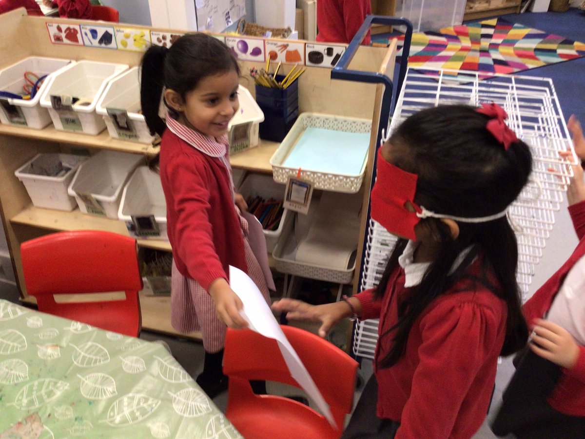 MrLorgatKMPA's tweet photo. We have been looking at what it would be like to not be able to complete tasks. We found it was difficult but with support from friends things can be a bit more easier. #notalldisabilitiesarevisable @MrsClarkeKMPA @miss_boweKMPA @kestrelmead https://t.co/pJ4KPS4Wlb