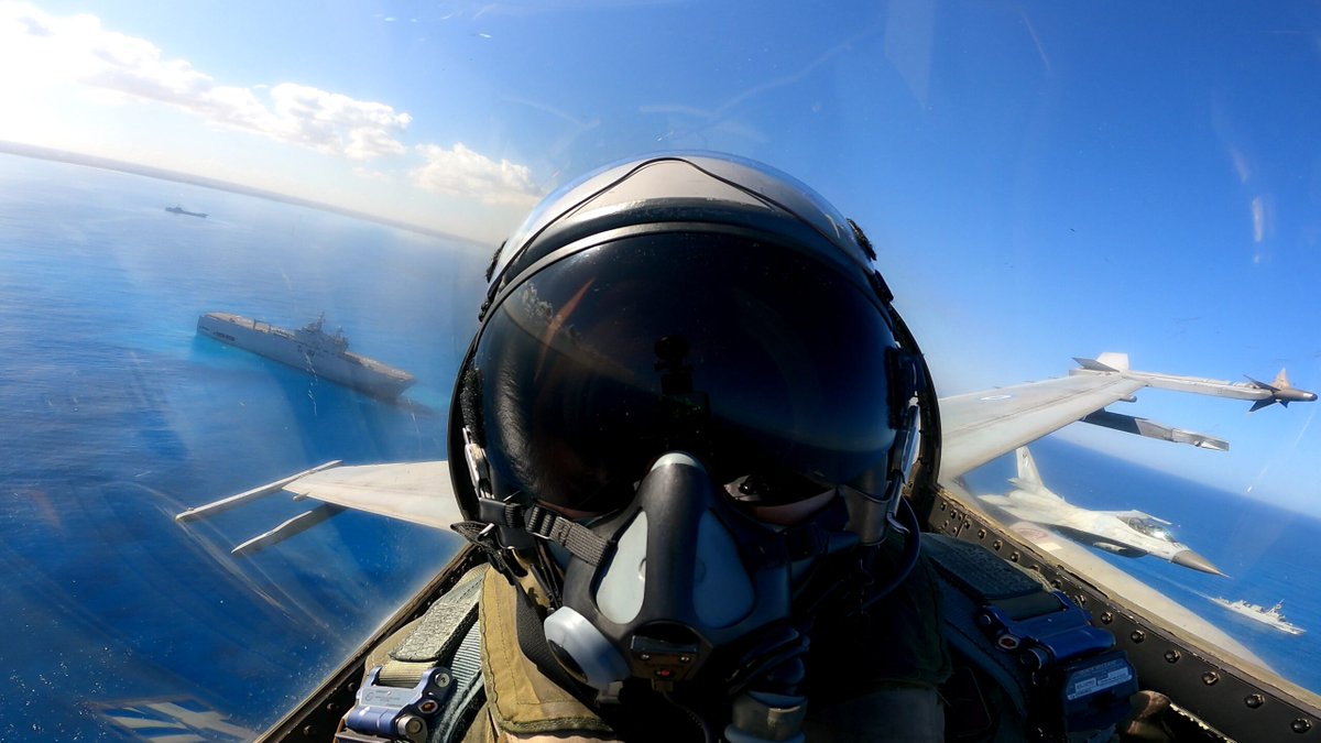 Stam_A337's tweet photo. 🇬🇷🇪🇬 Exercise MINA II
Από την Κυριακή 27 έως την Τρίτη 29 Νοεμβρίου 2022 διεξήχθη η Διμερής Αεροπορική Άσκηση Ελλάδας κ Αιγύπτου με την ονομασία «ΜIΝΑ ΙΙ», η οποία έλαβε χώρα στην ευρύτερη περιοχή του FIR Καΐρου
#MINA2 #HAF #EgyptianAF #EgAF #F16Blk50 #347sqn #Perseas https://t.co/2ZMlD7vrYh