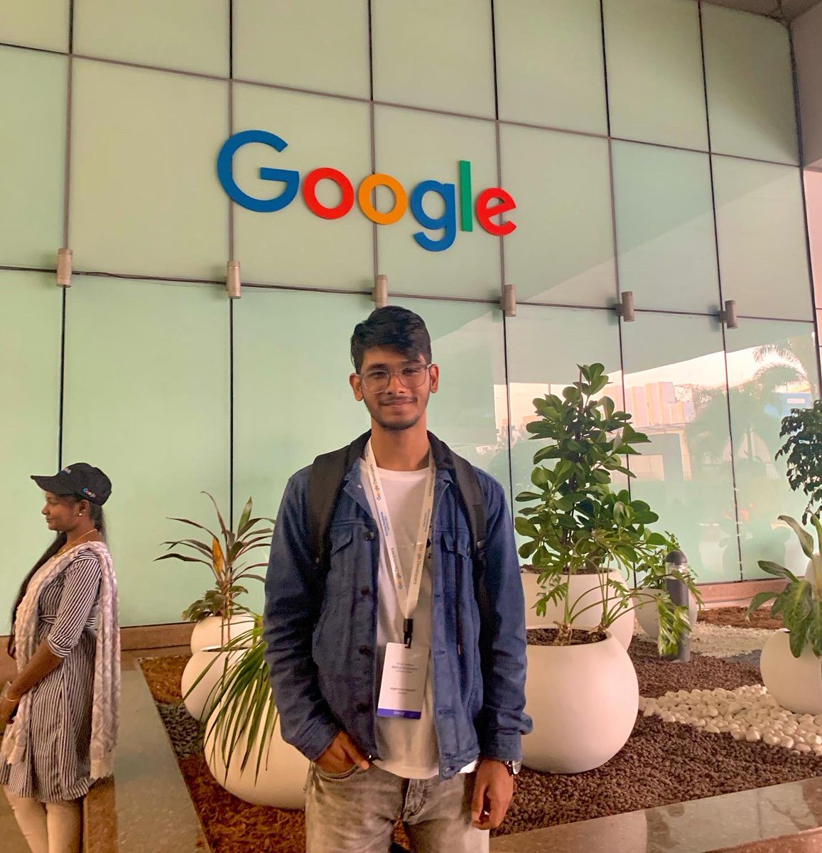 raysummee's tweet photo. Hey, We the Agriculture startup: Somadhan got selected in Google Developers Startup Bootcamp at Google office at Hyderabad. 

 #startup #google #agriculture #StartBuildGrow @GoogleDevsIN https://t.co/jHwxRcNoKH
