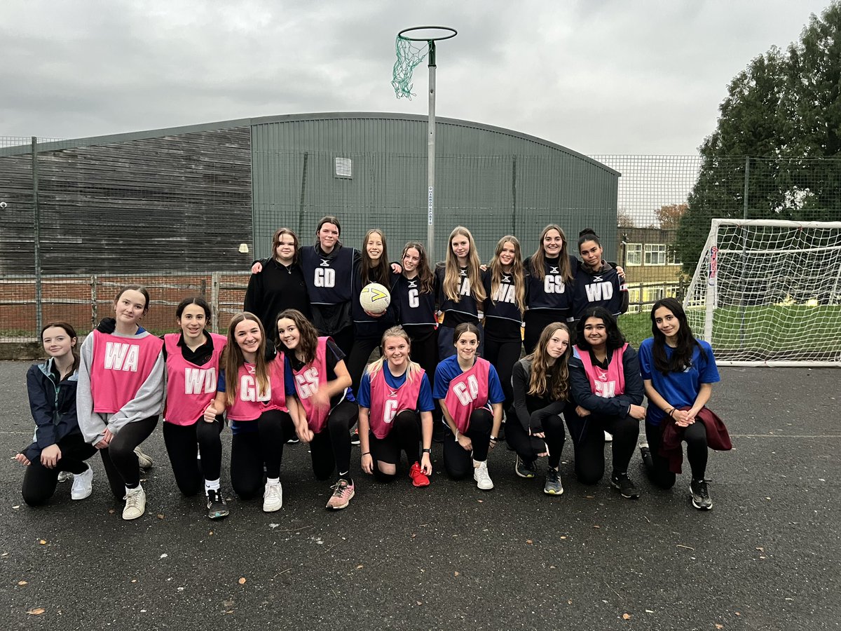 RobertsbridgeCC_PE tweet media