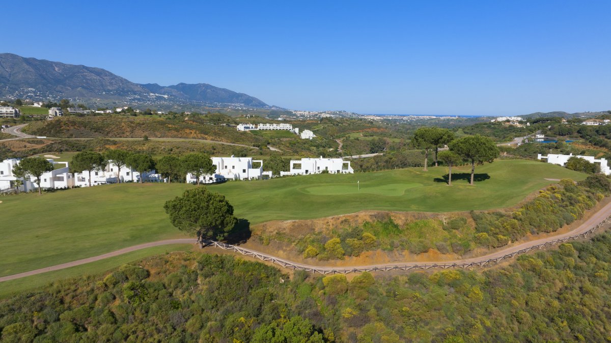 La Cala Resort tweet media