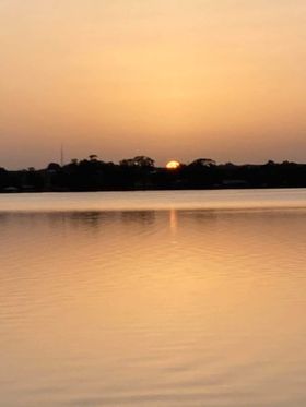 HighCoSheriff's tweet photo. Good Morning, Highlands County!

"In one minute you can change your attitude, and in that minute you can change your entire day." – Spencer Johnson

Photo of Lake Huntley by Kevin Fannin

#GoodMorningHighlandsCounty #highlandscountyfl #whywelivehere https://t.co/Hg5kPRxh0B