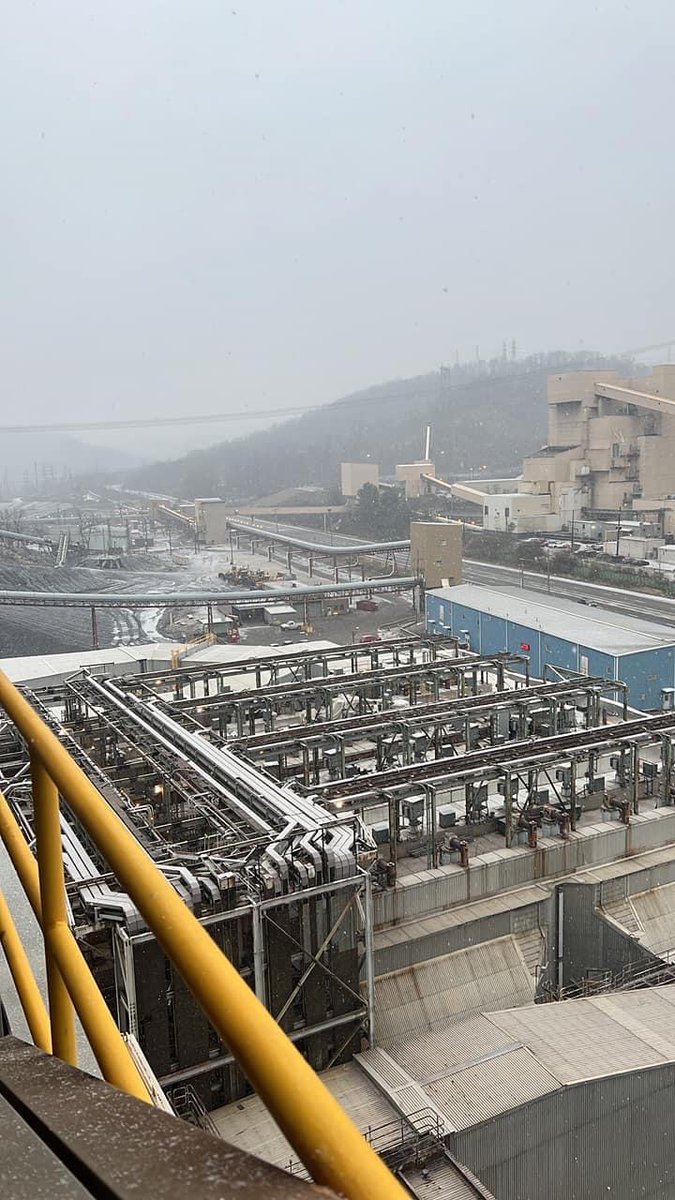 Insulators Union 🦎 on Twitter "What a view! On the job at a Coal Fired