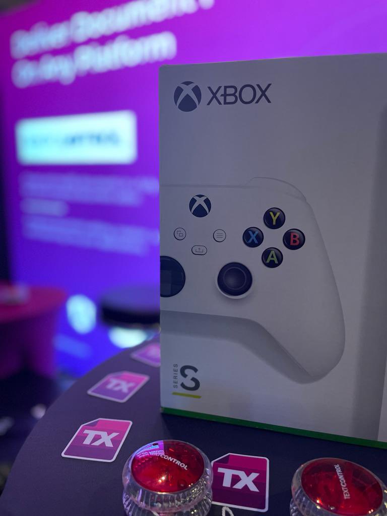txtextcontrol's tweet photo. Last chance to enter our #XboxSeriesS raffle at #dcc22. Scan the QR code at our booth and be here at 13:45 for the live raffle. Fingers crossed! 🤞 https://t.co/CsRGrs1zpm