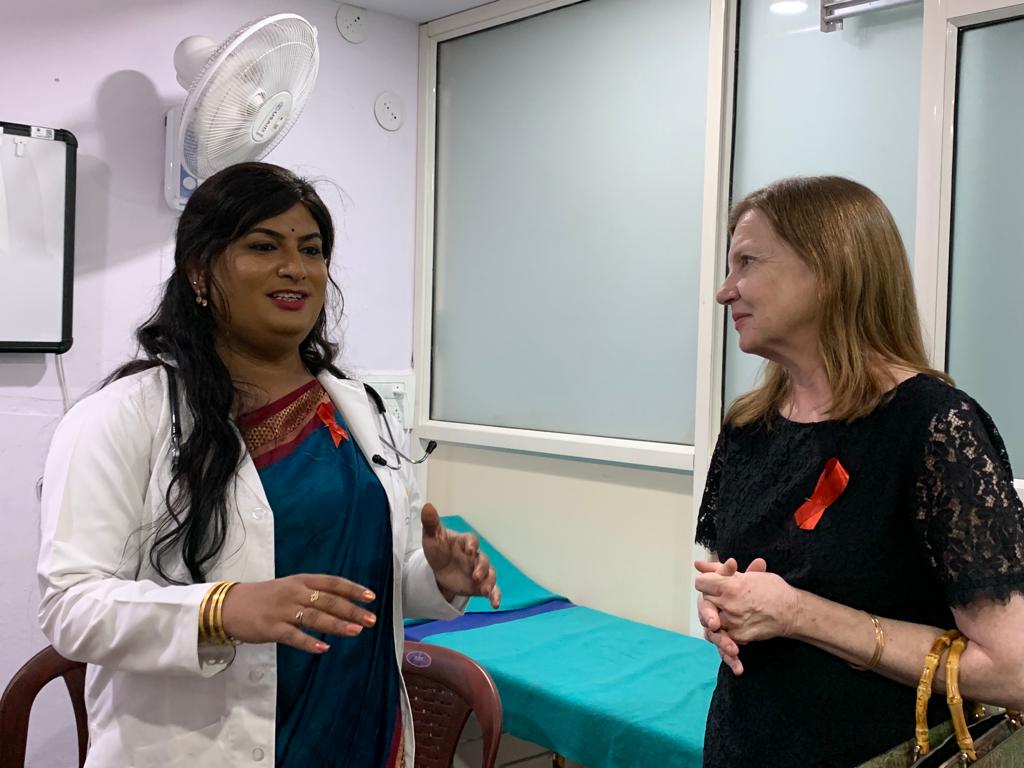 In 2021 @usaid_india supported the launch of the Mitr Clinic, India’s first comprehensive clinic for the transgender community. I visited for #WorldAIDSDay to learn about the critical services- including HIV services - they provide in #Hyderabad. A great initiative to be part of.