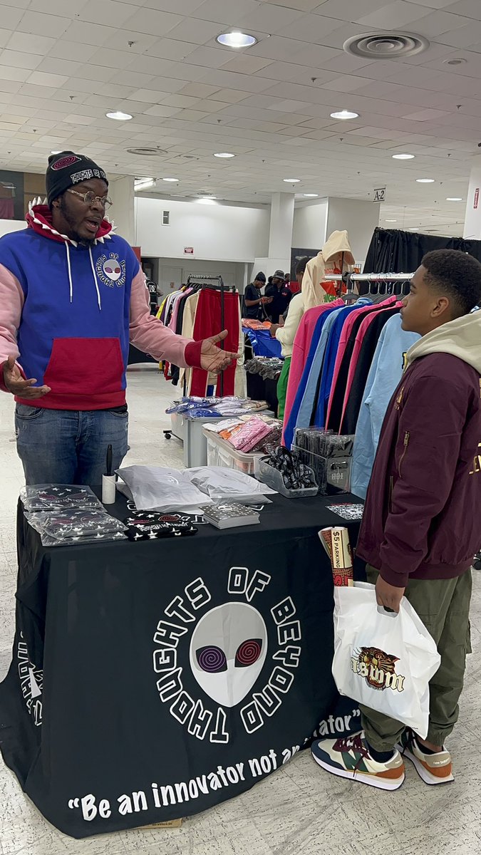 thealienmisfit's tweet photo. Had to pull up to the @ATLSWM event. I’m sure the spring and summer events will be 🔥 https://t.co/3Nv7Pxt2Z9